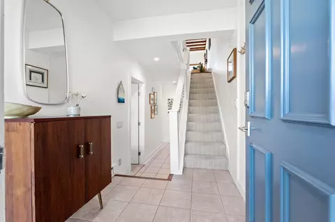 Entry Way - 947 Ocean Blvd #14, Hampton, NH 03842 photo 3 of 3