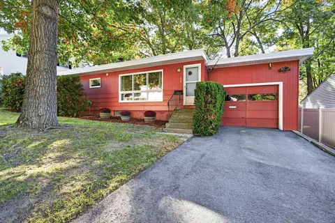 73 Constant St, Manchester, NH 03103