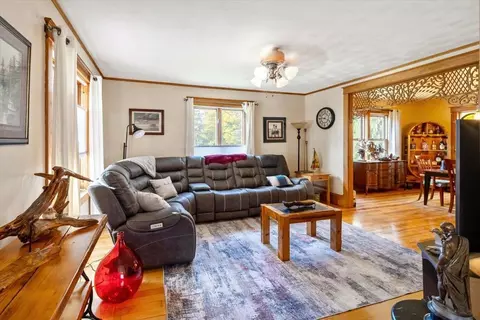 Living - 701 Mill St, Sheldon, VT 05483 photo 2 of 4