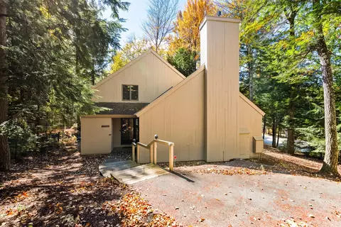 63 Black Duck Spur, Grantham, NH 03753