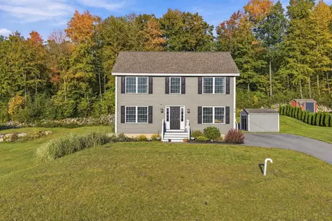 75 Timber Ridge Dr, Milford, NH 03055
