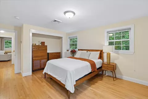Bedroom - 2 Carroll Cir, Derry, NH 03038 photo 4 of 8