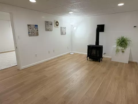 Living - 91 Fordway Ext # B, Derry, NH 03038 photo 6 of 7