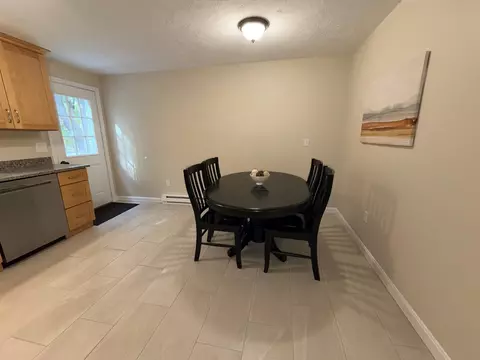 Dining - 91 Fordway Ext # B, Derry, NH 03038 photo 1 of 2