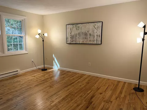 Living - 91 Fordway Ext # B, Derry, NH 03038 photo 5 of 7