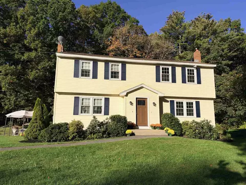 Exterior - 91 Fordway Ext # B, Derry, NH 03038 photo 2 of 15