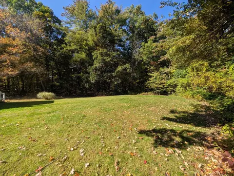 Exterior - 91 Fordway Ext # B, Derry, NH 03038 photo 8 of 15