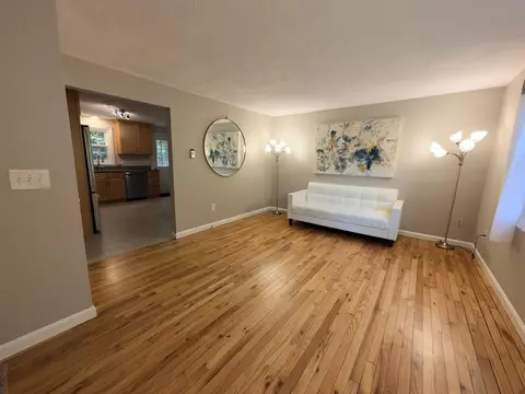 Living - 91 Fordway Ext # B, Derry, NH 03038 photo 2 of 7
