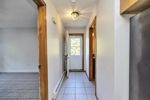 Entry Way - 196 Fordway Ext, Derry, NH 03038 photo 1 of 3