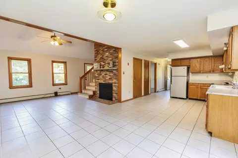 Living - 196 Fordway Ext, Derry, NH 03038 photo 6 of 6