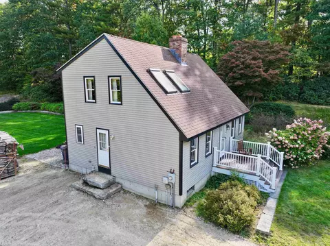 Exterior - 196 Fordway Ext, Derry, NH 03038 photo 2 of 12