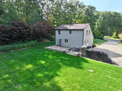 Exterior - 196 Fordway Ext, Derry, NH 03038 photo 3 of 12
