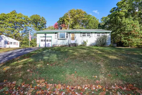 48 Abbot Hill Acres Rd, Wilton, NH 03086