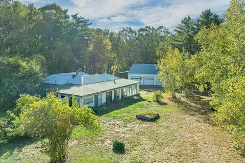 27 Ames Rd, Moultonborough, NH 03254
