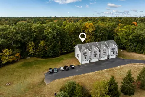 26 Scribner Rd #1, Fremont, NH 03044