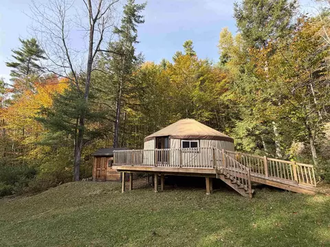 1348 Five Corners Rd, Thetford Center, VT 05075