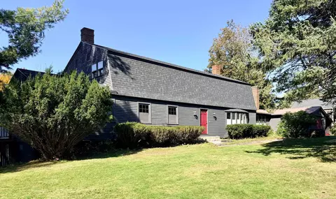 512 Sanborn Rd, Sanbornton, NH 03269