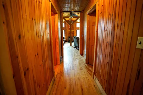 Entry Way - 573 Library Rd, Danville, VT 05828 photo 1 of 3