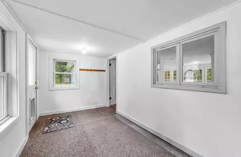 Entry Way - 50 Sugar Maple Dr, Dummerston, VT 05301 photo 2 of 3