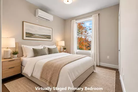 Bedroom - 12 Front St # R, Exeter, NH 03833 photo 1 of 7