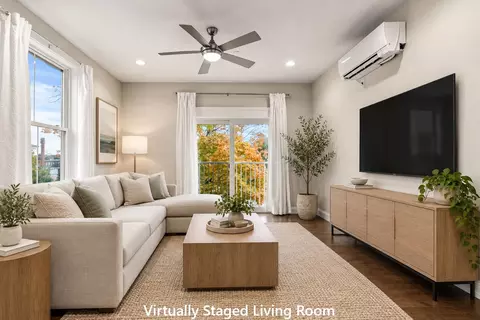 Living - 12 Front St # R, Exeter, NH 03833 photo 1 of 6