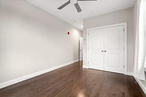 Bedroom - 12 Front St # R, Exeter, NH 03833 photo 6 of 7