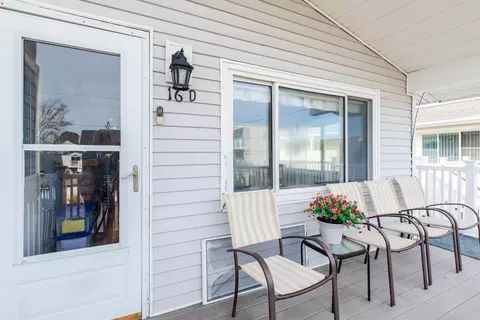 Exterior - 16 Whitten St #4, Hampton, NH 03842 photo 5 of 5