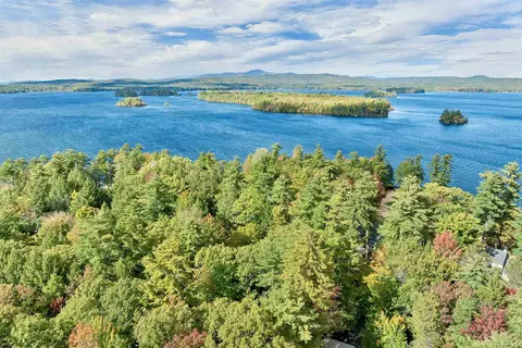 View/Area - 36 Point Breeze Rd, Wolfeboro, NH 03894 photo 3 of 6