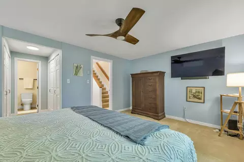 Bedroom - 36 Point Breeze Rd, Wolfeboro, NH 03894 photo 4 of 6