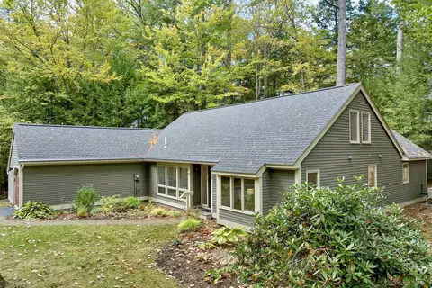 Exterior - 36 Point Breeze Rd, Wolfeboro, NH 03894 photo 3 of 19