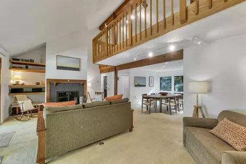 Living - 36 Point Breeze Rd, Wolfeboro, NH 03894 photo 5 of 5