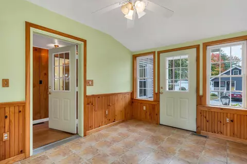 20 Arrowbrook Rd, Dover, NH 03820 photo 12