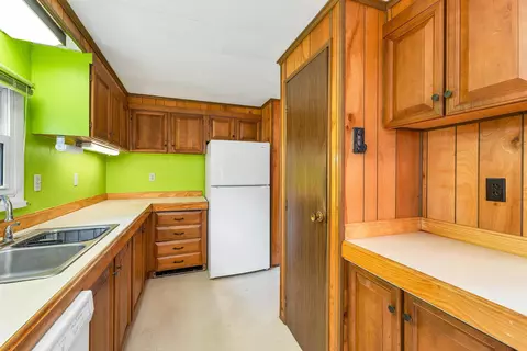 20 Arrowbrook Rd, Dover, NH 03820 photo 24