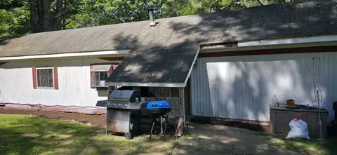 133 Valley Cemetery Rd, Athens, VT 05143