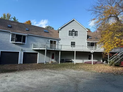 16 Steves Rd, Newbury, NH 03255