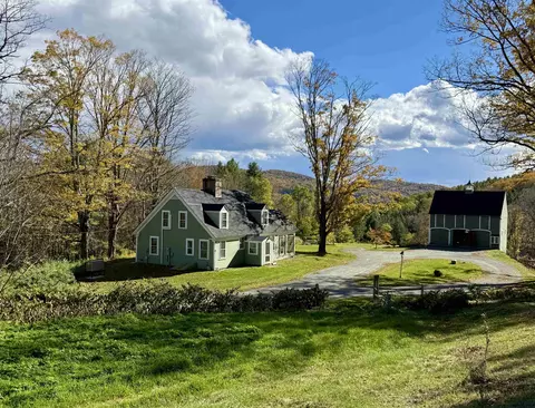 131 Bernard Rd, Pomfret, VT 05053