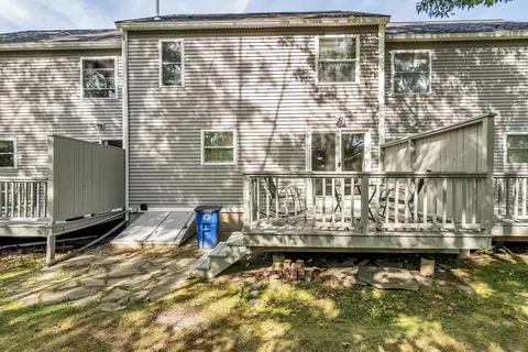 Exterior - 27 Downing Ct #27, Exeter, NH 03833 photo 4 of 4