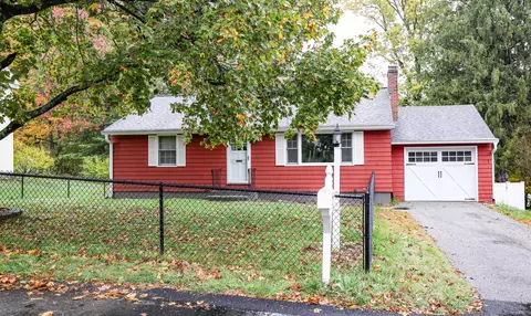 25 George St, Milford, NH 03055