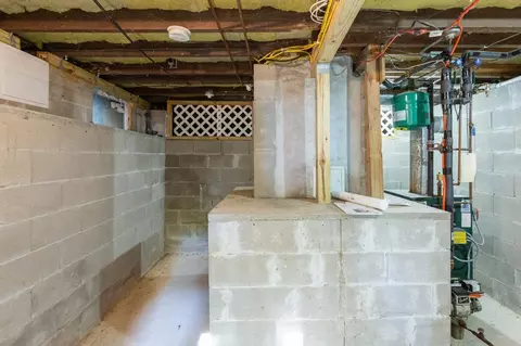 Entry Way - 24 Range Rd # A, Windham, NH 03087 photo 4 of 4