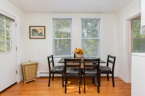 Dining - 24 Range Rd # A, Windham, NH 03087 photo 2 of 3