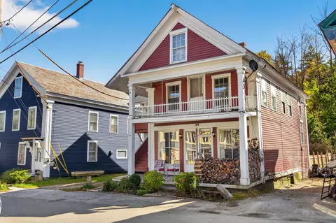 39 Pikes Falls Rd, Jamaica, VT 05343