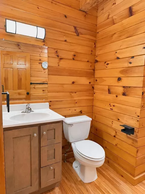 Bath - 83 Bailey Ln, Glover, VT 05822 photo 2 of 3