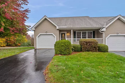 13 Memory Ln, Milford, NH 03055