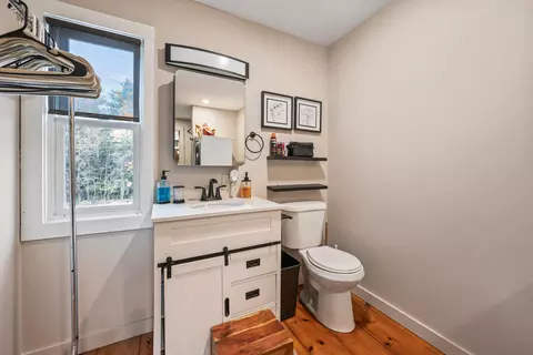 Bath - 484 Lang Rd, Bath, NH 03740 photo 5 of 5
