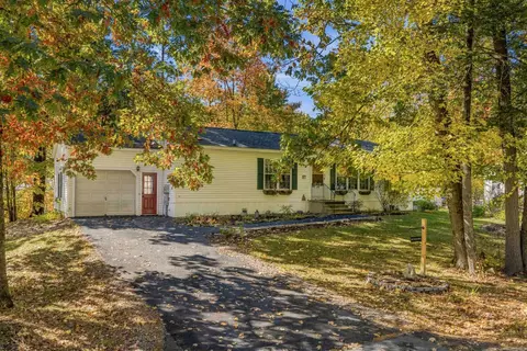 167 Tucker Dr, Hopkinton, NH 03229