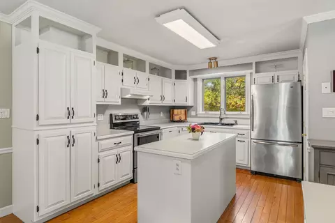 Kitchen - 67 Linden St, Exeter, NH 03833 photo 1 of 4