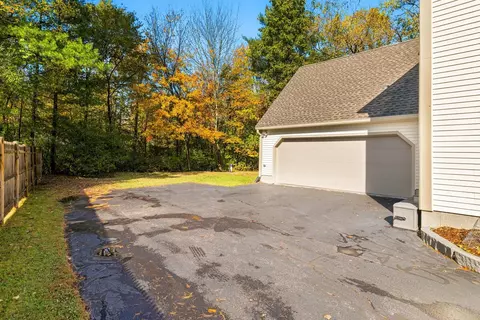 Exterior - 67 Linden St, Exeter, NH 03833 photo 6 of 12