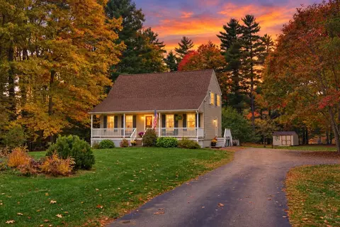 20 Kooaukee Ct, Strafford, NH 03884