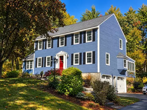 49 Marty Dr, Merrimack, NH 03054