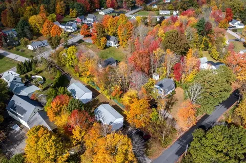 View/Area - 125 Sullivan St #A, Berwick, ME 03901 photo 4 of 17